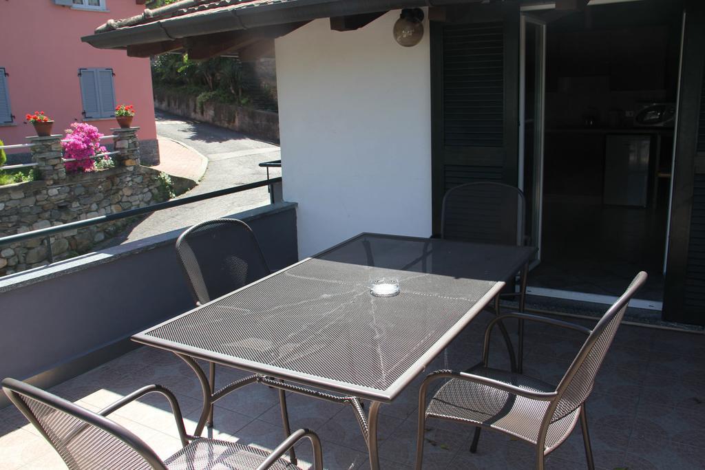 Veranda Beach Apartment Pianello Del Lario Quarto foto