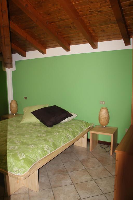 Veranda Beach Apartment Pianello Del Lario Quarto foto