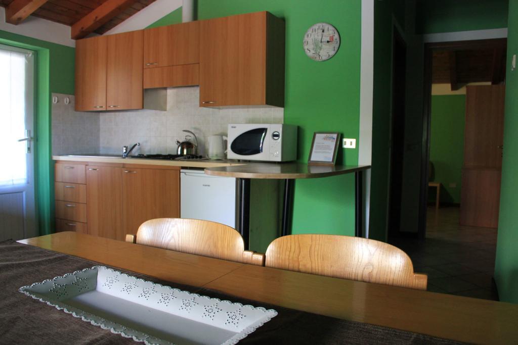 Veranda Beach Apartment Pianello Del Lario Quarto foto
